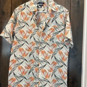 Men’s medium Hawaiian shirt